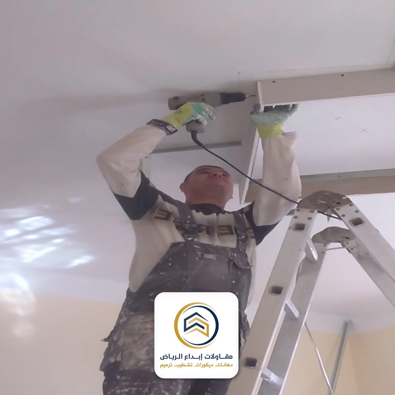 ترميم سطح المنزل في الرياض